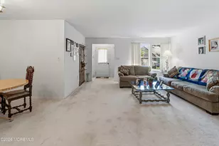 9A Patrick Henry Ct, Monroe Township, NJ 08831 - Photo 3