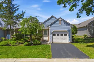 9A Patrick Henry Ct, Monroe Township, NJ 08831 - Photo 1