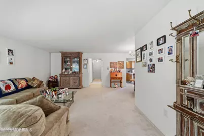 9A Patrick Henry Court, Monroe Township, NJ 08831 - Photo 5