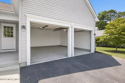52 Skyline Drive, Lakewood, NJ 08701 - Photo 23