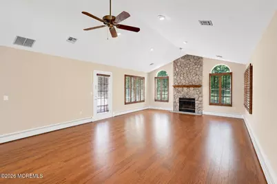 52 Skyline Drive, Lakewood, NJ 08701 - Photo 9