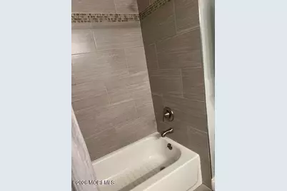 79 Overlook Way #E, Manalapan Township, NJ 07726 - Photo 7