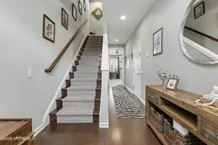 117 Beacon Ln, Eatontown, NJ 07724 - Photo 9