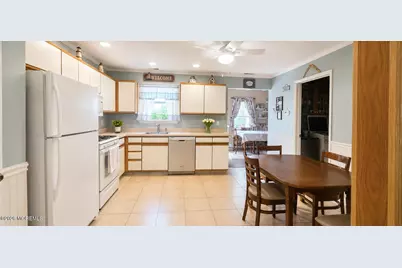 54 Mermaid Drive, Manahawkin, NJ 08050 - Photo 5
