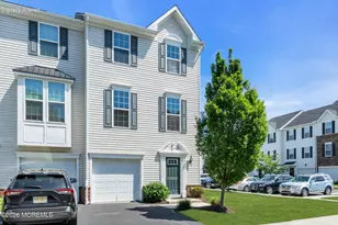 212 Spirit Wy, Brick, NJ 08723 - Photo 3