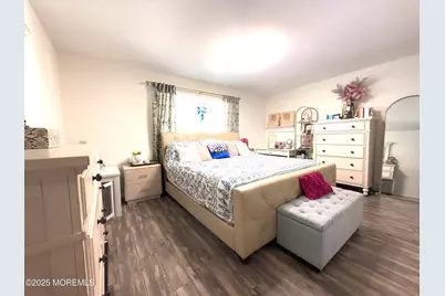 20 Long Road, Freehold, NJ 07728 - Photo 13
