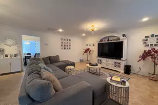 20 Long Rd, Freehold, NJ 07728 - Photo 9