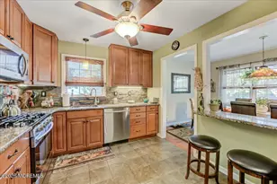 5 Brook St, Red Bank, NJ 07701 - Photo 11