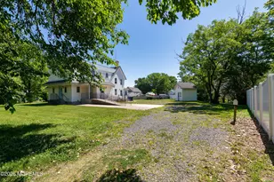 795 Harmony Rd, Middletown, NJ 07748 - Photo 11