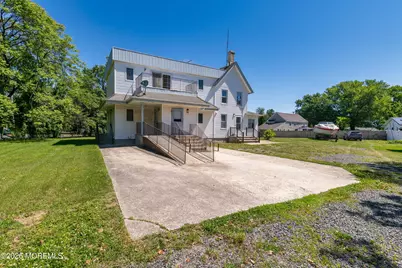 795 Harmony Road, Middletown, NJ 07748 - Photo 3