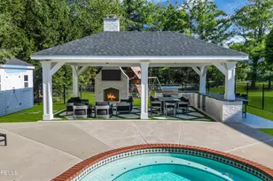 215 Navajo Ct, Morganville, NJ 07751 - Photo 35