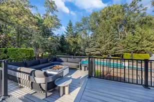 215 Navajo Ct, Morganville, NJ 07751 - Photo 33