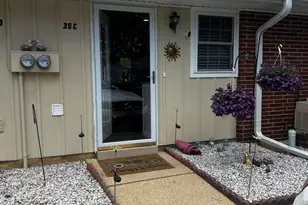 35 Cambridge Ct, Lakewood, NJ 08701 - Photo 17