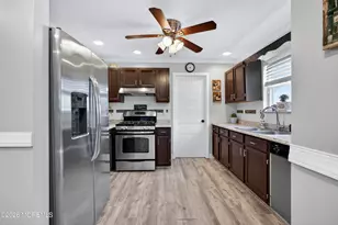 6 Red Maple Dr, Brick, NJ 08724 - Photo 3