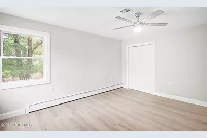 18 Camrose Street, Toms River Township, NJ 08757 - Photo 27
