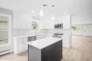 18 Camrose St, Toms River Township, NJ 08757 - Photo 17