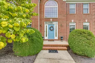 2 Dellaira Ct, Wrightstown, NJ 08562 - Photo 3