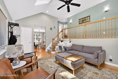 21 Karyn Terrace E, Middletown, NJ 07748 - Photo 9