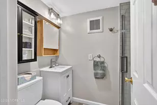21 Karyn Ter E, Middletown, NJ 07748 - Photo 31