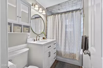 21 Karyn Terrace E, Middletown, NJ 07748 - Photo 23