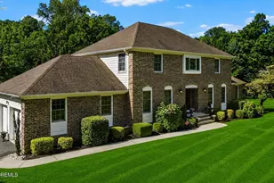 1 Cook Pl, Middletown, NJ 07748 - Photo 3