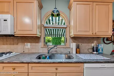 86 Laurel Drive, Fair Haven, NJ 07704 - Photo 7