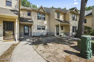 401 Wildflower Ct, Jackson, NJ 08527 - Photo 1