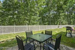 401 Wildflower Ct, Jackson, NJ 08527 - Photo 19