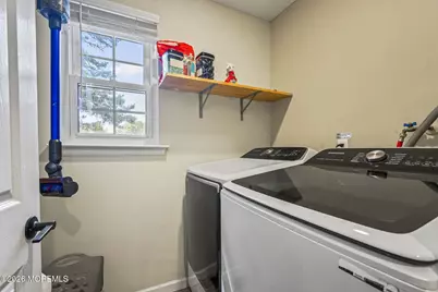 401 Wildflower Court, Jackson, NJ 08527 - Photo 17