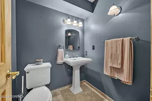 31 N Cherokee Ln, Brick, NJ 08724 - Photo 9