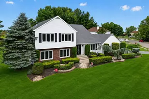 10 Damascus Dr, Marlboro Township, NJ 07746 - Photo 3