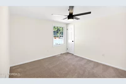 17 Brookview Lane, Manalapan Township, NJ 07726 - Photo 25