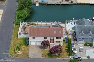 17 Fontainebleau Dr, Brick, NJ 08723 - Photo 3