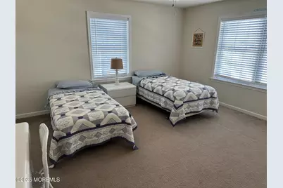 211 Trenton Avenue, Point Pleasant Beach, NJ 08742 - Photo 21
