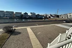 211 Trenton Ave, Point Pleasant Beach, NJ 08742 - Photo 5