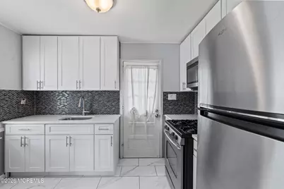 930 Woodmere Drive, Aberdeen Township, NJ 07735 - Photo 5