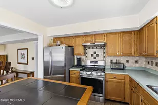 129 Hamlet Ct, Toms River Township, NJ 08753 - Photo 15