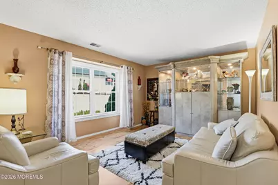129 Hamlet Court, Toms River Township, NJ 08753 - Photo 5