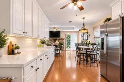 4 Rosewood Court, Lakewood, NJ 08701 - Photo 3
