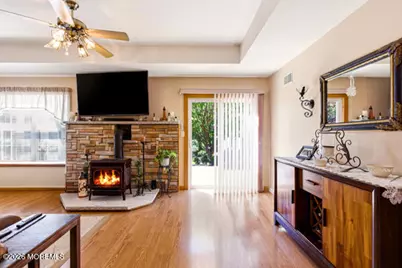 4 Rosewood Court, Lakewood, NJ 08701 - Photo 17