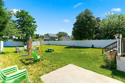 45 Compton Street, Belford, NJ 07718 - Photo 31