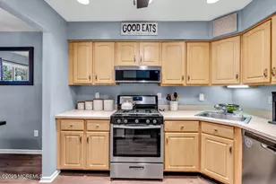 2 Elizabeth Ct, Howell Township, NJ 07731 - Photo 11
