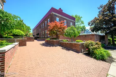 523 Trinity Place #2DS, Westfield, NJ 07090 - Photo 3