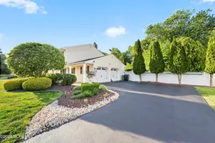 77 Wellington Rd, Freehold, NJ 07728 - Photo 49