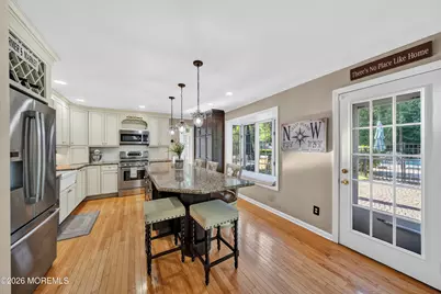 77 Wellington Road, Freehold, NJ 07728 - Photo 11