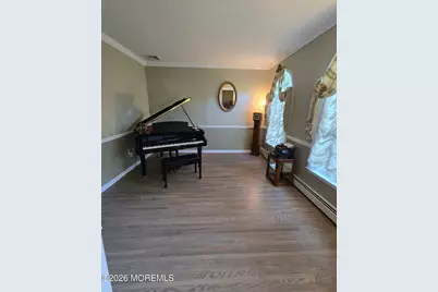112 Beacon Hill Road, Morganville, NJ 07751 - Photo 25