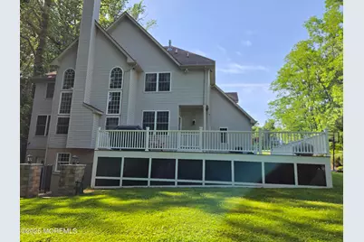 112 Beacon Hill Road, Morganville, NJ 07751 - Photo 15