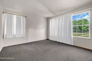 2 Stirrup Ct, Tinton Falls, NJ 07753 - Photo 19