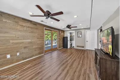 24 Eliot Road, Manalapan Township, NJ 07726 - Photo 31