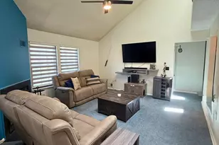 305 Wildflower Ct, Jackson, NJ 08527 - Photo 3